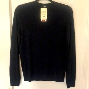 Men’s Marino Wool Sweater Size XS